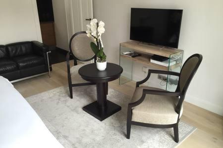 Appartement Champs Elysees Paris Exterior photo